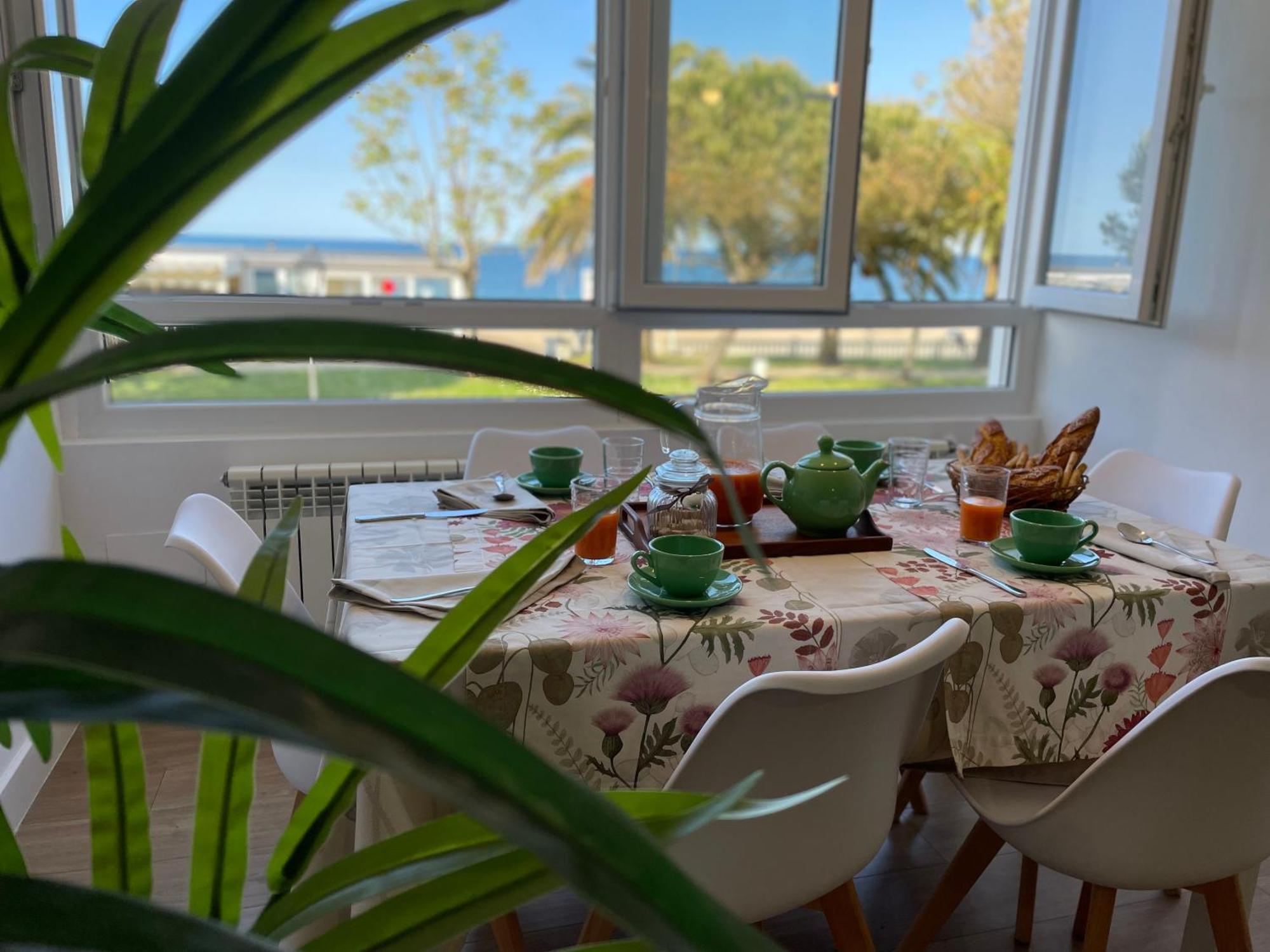 Apartamento Comillas Beach Kültér fotó